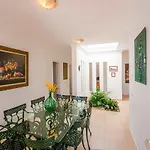 Villa Tías Villa Tías