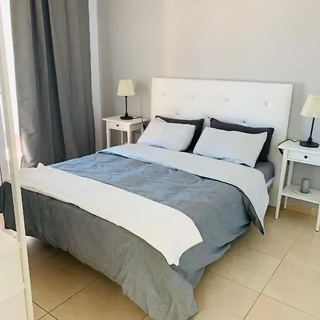 Villa Tias Вилла