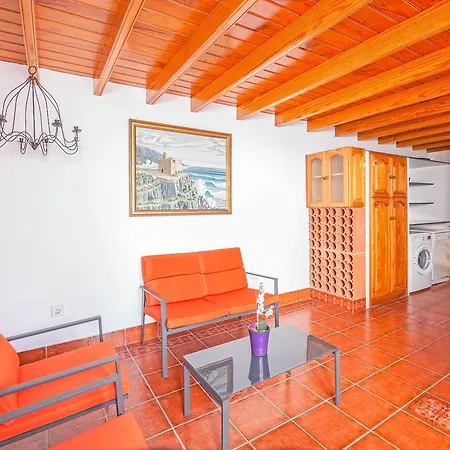 Villa Tias *
