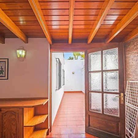 Villa Tias