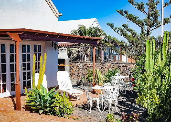 Villa Tias Willa *